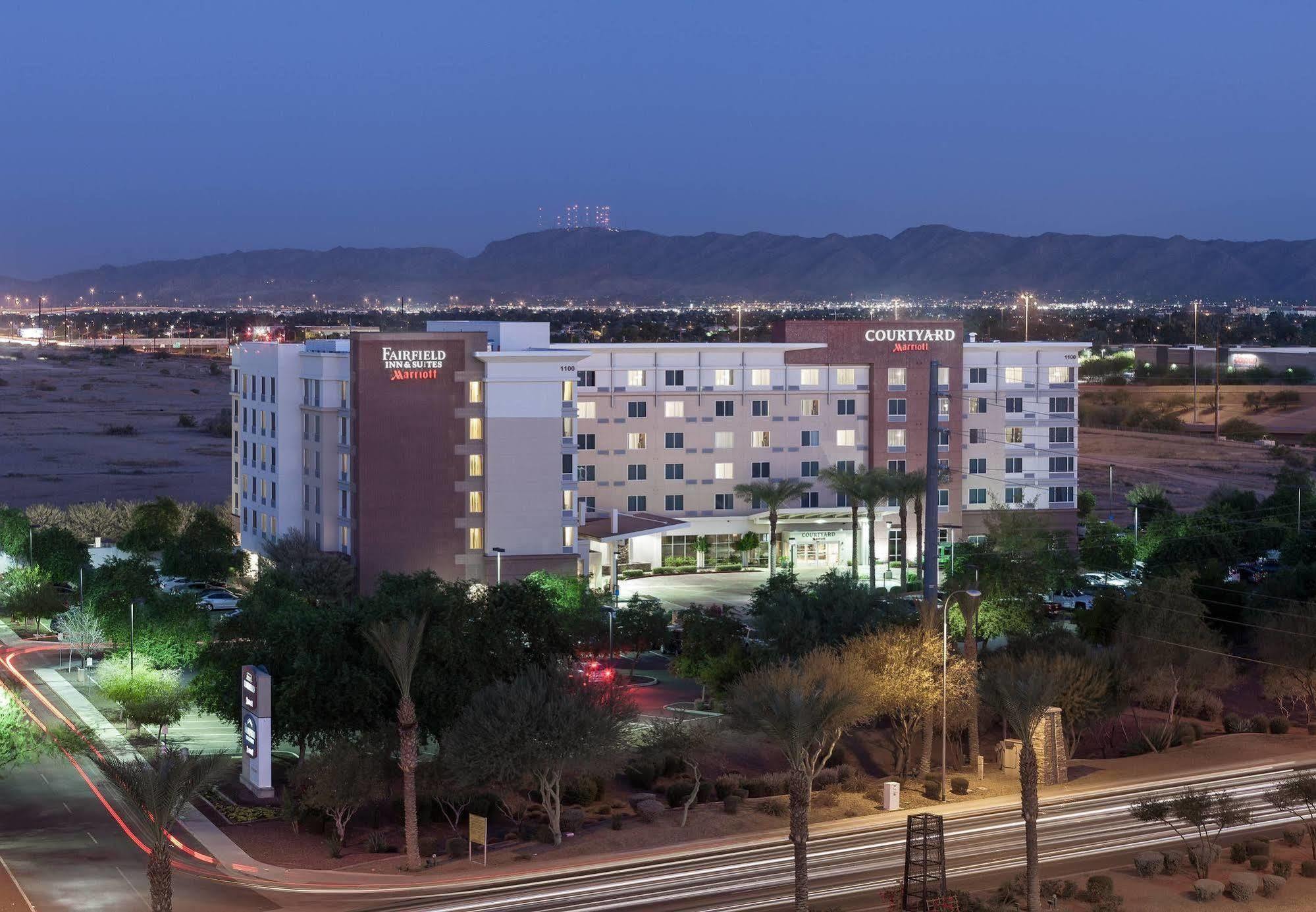 Fairfield Inn And Suites Phoenix Chandler Fashion Center Exterior foto